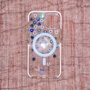 Kate Spade New York Protective Hardshell Case, iPhone 12/13 Scatterred Flowers